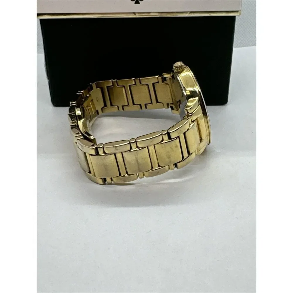 Kate Spade New York 0007 Women's Gold Stainless Steel Analog Dial Watch JNA109